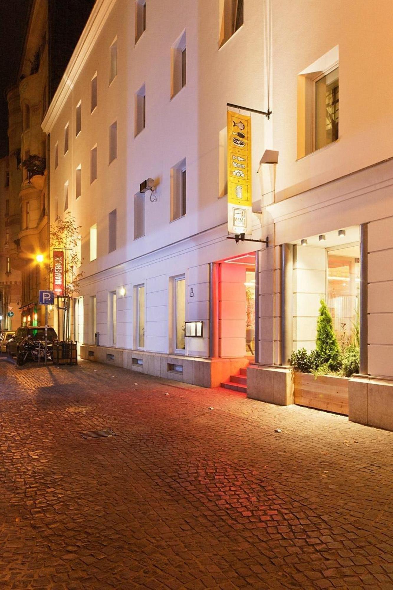 A13 Apartment Budapest Luaran gambar